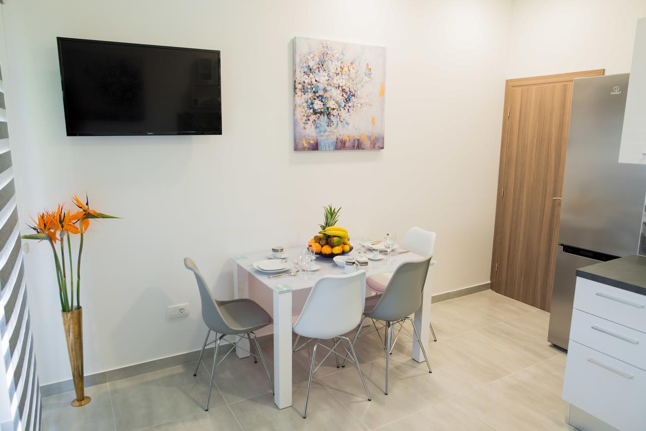 Lct Blue Lions Apartments Podstrana Eksteriør billede
