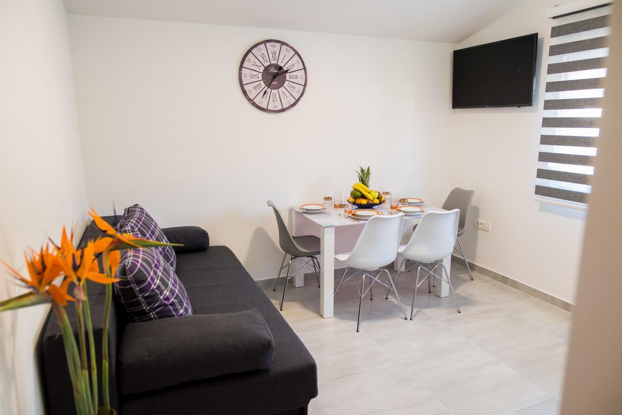 Lct Blue Lions Apartments Podstrana Eksteriør billede